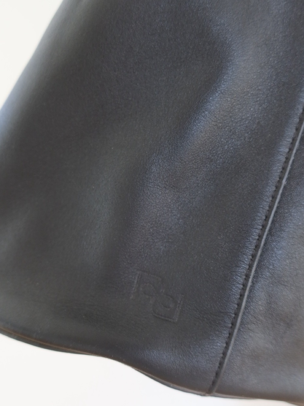 Reformation Silvana Bag Medium Black - Picture 8 of 10
